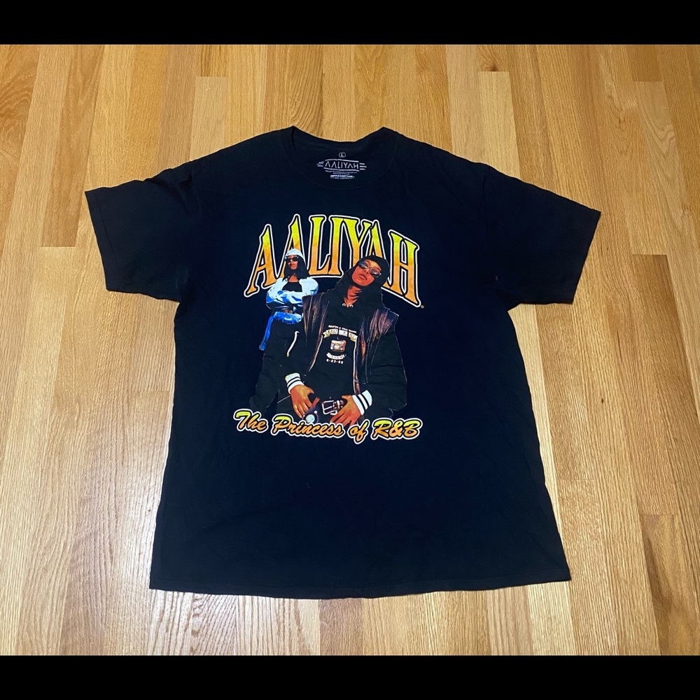 Aaliyah Graphic Tee